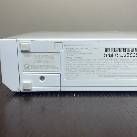 Bundle White Nintendo LU392586243 Wii console RVL-001/ Stand / Mario kart wheel - Picture 4 of 8